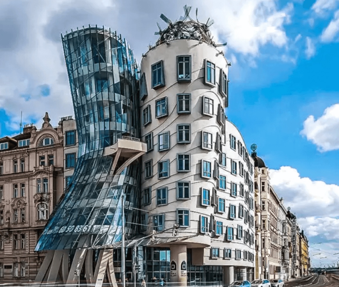 Dancing House